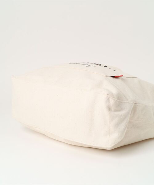 Keith Haring(キース・ヘリング)の「Keith Haring/ / コットンキャンバストート /(トートバッグ・レディース・ホワイト系その他3/ブラック系その他4/ホワイト系その他/ホワイト系その他6/ブラック系その他2/ホワイト系その他2/ブラック系その他3/ブラック系その他5/ブラック系その他・ONESIZE)」の11枚目の写真