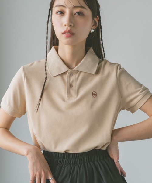 VANNIE U（ヴァニーユー）の「オーバルロゴポロシャツ（ポロシャツ・レディース・ブルー/アイボリー/ライトグレー/ベージュ/ネイビー・FREE）」の3枚目の写真