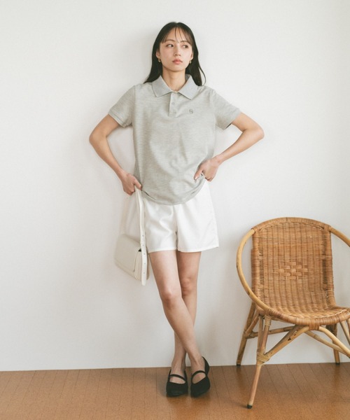VANNIE U（ヴァニーユー）の「オーバルロゴポロシャツ（ポロシャツ・レディース・ブルー/アイボリー/ライトグレー/ベージュ/ネイビー・FREE）」の16枚目の写真