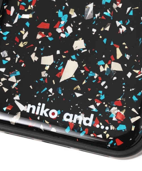 niko and...（ニコアンド）の「オリジナル ホログラムiPhoneケース(iPhone13/14)（スマホケース/カバー・レディース・その他1/ブラック・0）」の8枚目の写真