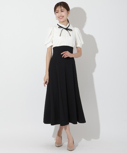 And Couture アンドクチュール 配色切替ピンタックドレス AND COUTURE（アンドクチュール）の「配色切替ピンタックドレス