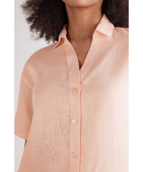 Intimissimi(インティミッシミ)の「The Pure Linen リネンファブリック ショートスリーブ シャツ(Tシャツ/カットソー・レディース・ホワイト/サンドベージュ/インディゴブルー/スカイブルー/カーキ/ピンクベージュ・M/S/L)」の11枚目の写真
