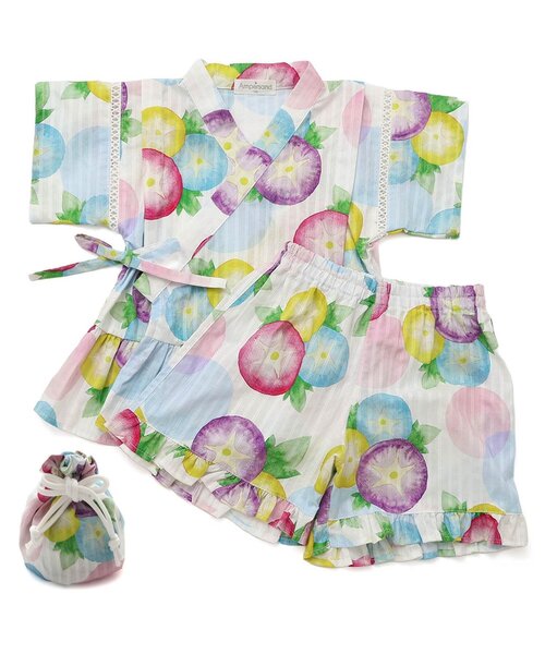 Ampersand（アンパサンド）の「総柄フリル甚平（浴衣・キッズ・クリーム/アイボリー/サックスブルー/ラベンダー・80/90/95/100/110/120/130/140）」の2枚目の写真