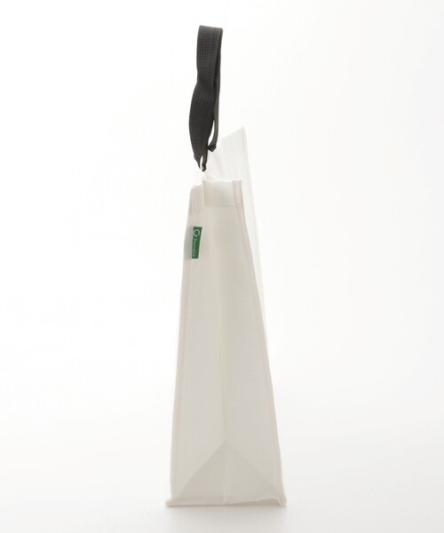 &Bridge（アンドブリッジ）の「THE NORTH FACE (ザノースフェイス) SHOPPER BAG M　ショッパーバッグ　トートバッグMサイズ　【レジャー/旅行/アウトドア/ショッピング】（トートバッグ・メンズ・ホワイト・02）」の3枚目の写真