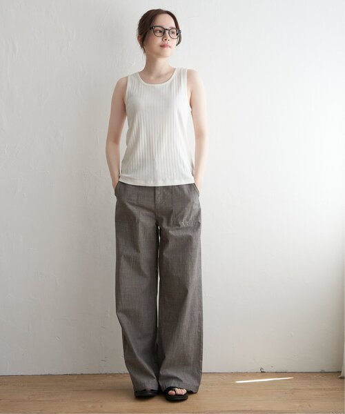 LBC（エルビーシー）の「【着やせ効果抜群】コットンUSA針抜きタンクトップ（タンクトップ・レディース・ダークオリーブ/ブラック/ベージュ/オレンジ/ホワイト・L/M）」の20枚目の写真