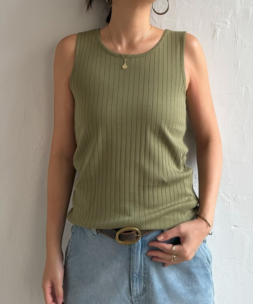 LBC（エルビーシー）の「【着やせ効果抜群】コットンUSA針抜きタンクトップ（タンクトップ・レディース・ダークオリーブ/ブラック/ベージュ/オレンジ/ホワイト・L/M）」の4枚目の写真