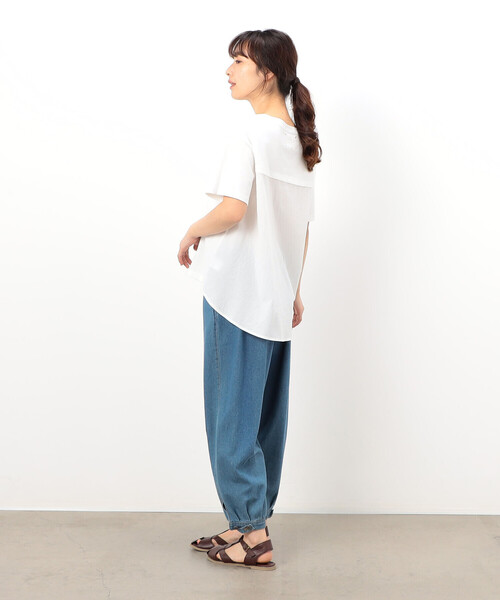 ONIGIRI（オニギリ）の「バックフレア　半袖Ｔシャツ（Tシャツ/カットソー・レディース・イエロー/カーキ/ブラウン/ネイビー/ホワイト・FREE）」の7枚目の写真