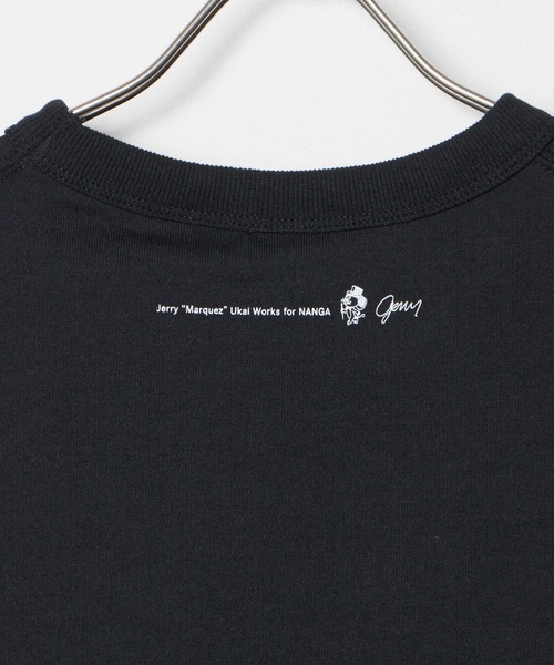 NANGA（ナンガ）の「NANGA/ナンガ×JERRY UKAI/ジェリーウカイ ECO HYBRID NANGA LOGO TEE Tシャツ（Tシャツ/カットソー・メンズ・ブラック/ホワイト・XL/L/M）」の7枚目の写真