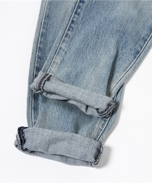 URBAN RESEARCH（アーバンリサーチ）の「UR テーパードデニム（デニムパンツ・レディース・ライトインディゴブルー・38/36）」の14枚目の写真