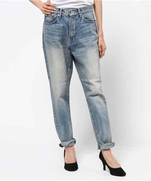 URBAN RESEARCH（アーバンリサーチ）の「UR テーパードデニム（デニムパンツ・レディース・ライトインディゴブルー・38/36）」の8枚目の写真