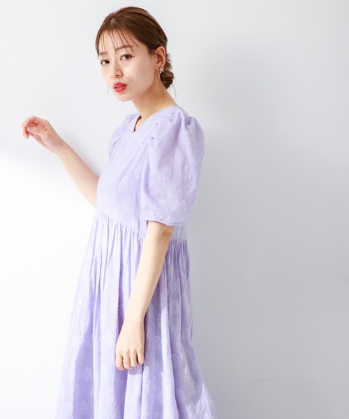 URBAN RESEARCH Sonny Label（アーバンリサーチサニーレーベル）の「コットンプリントフラワーワンピース（ワンピース・レディース・ブラック/ブルー/ラベンダー・FREE）」の6枚目の写真