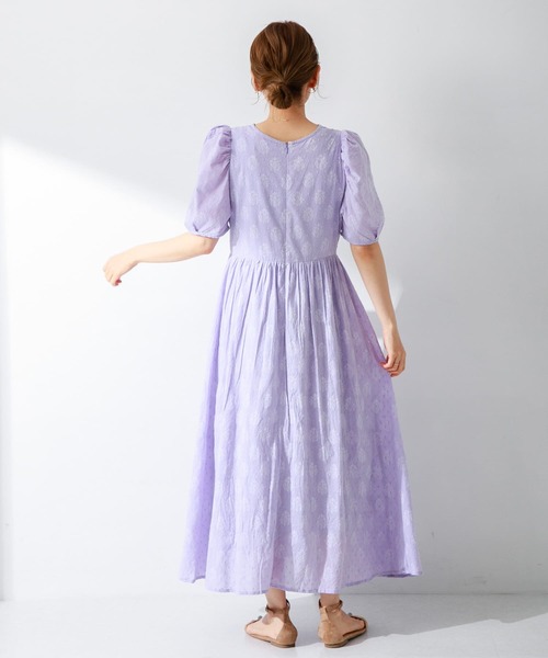 URBAN RESEARCH Sonny Label（アーバンリサーチサニーレーベル）の「コットンプリントフラワーワンピース（ワンピース・レディース・ブラック/ブルー/ラベンダー・FREE）」の11枚目の写真