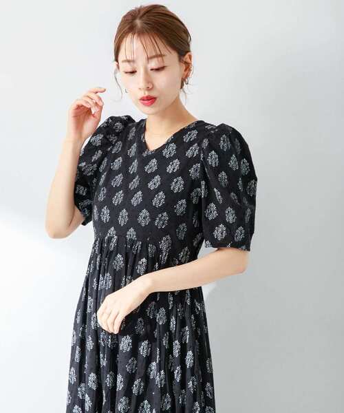 URBAN RESEARCH Sonny Label（アーバンリサーチサニーレーベル）の「コットンプリントフラワーワンピース（ワンピース・レディース・ブラック/ブルー/ラベンダー・FREE）」の13枚目の写真