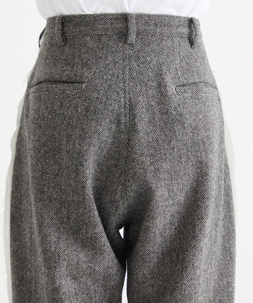 sulvam（サルバム）の「【sulvam / サルバム】HERRINGBONE SIDE LINE PANTS（スラックス・メンズ・グレー・S/M）」の7枚目の写真