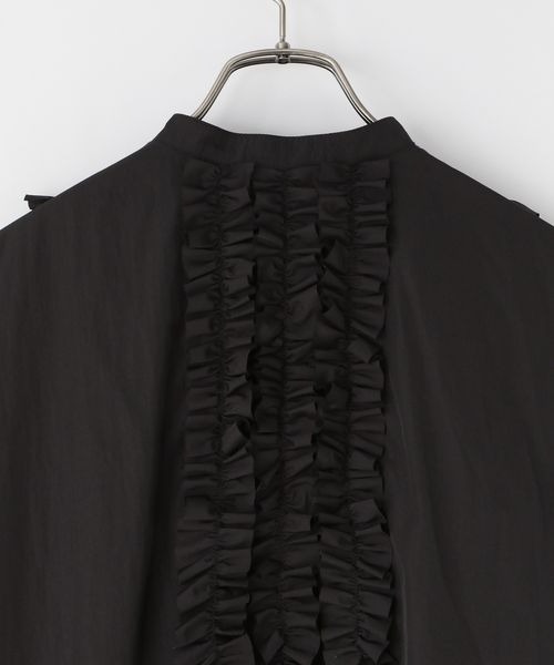 LOWRYS FARM（ローリーズファーム）の「ナイロンフリルシャツワンピースＬＳ　 145391（シャツワンピース・キッズ・ブラック/ホワイト・FREE）」の9枚目の写真