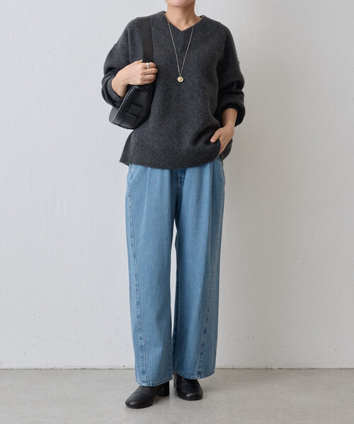 極美品✨ビアズリー ラクーンＶネックプルオーバーニット SHENERY（シーナリー）の「ラクーンVネックニットプルオーバー