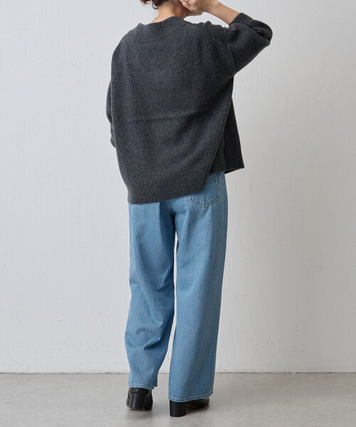 BEARDSLEY（ビアズリー）の「Vネックラメプルオーバー（ニット/セーター・レディース・ダークグレー/ベージュ・FREE）」の10枚目の写真