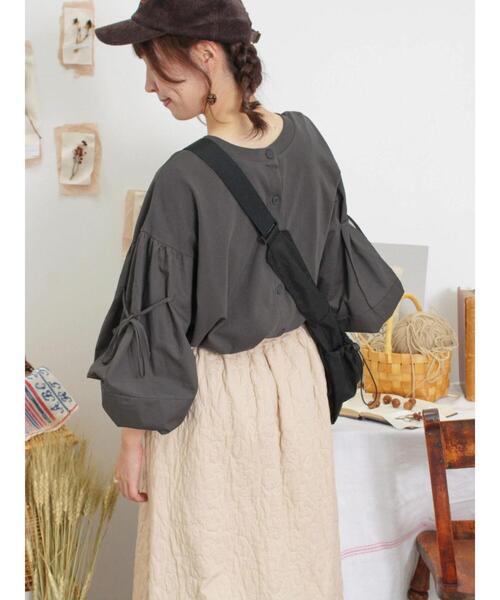 Samansa Mos2（サマンサ モスモス）の「前後2WAY袖りぼんプルオーバー（Tシャツ/カットソー・レディース・カーキ/ベージュ/ブラック・F）」の8枚目の写真