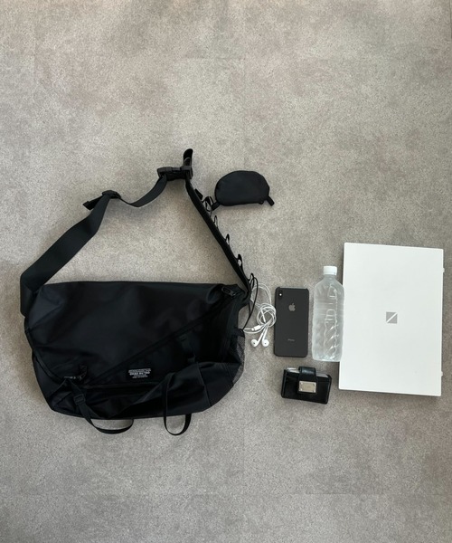 セール】【A4サイズ対応】ナイロンワンショルダー 多機能