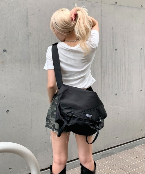 DIESEL メッセンジャーバッグ チェック ワンショルダー セール】【A4サイズ対応】ナイロンワンショルダー 多機能