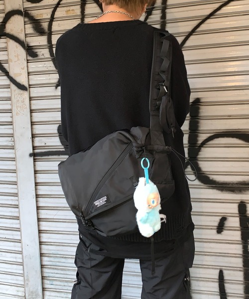 セール】【A4サイズ対応】ナイロンワンショルダー 多機能