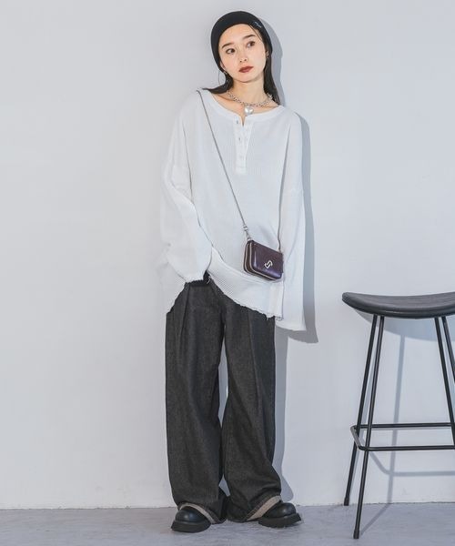 JEANASIS（ジーナシス）の「ラウンドウォレットショルダー/207395（財布・レディース・ブラック/グレー/ボルドー・FREE）」の11枚目の写真