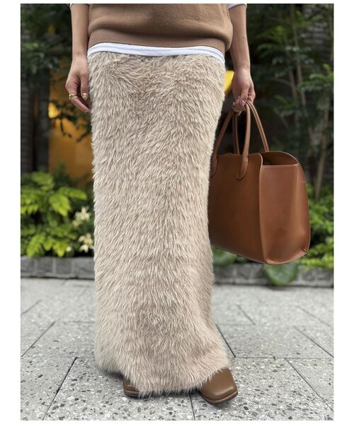 Green　Parks（グリーンパークス）の「シャギーニットスカート（スカート・レディース・ベージュ/オフホワイト/ブラック・FREE）」の4枚目の写真