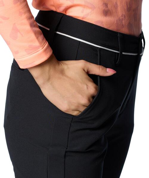 UNDER ARMOUR（アンダーアーマー）の「UAドライブ プロ テーパードパンツ（ゴルフ/レディース）（その他パンツ・レディース・ブラック・M/L/XL/S）」の9枚目の写真