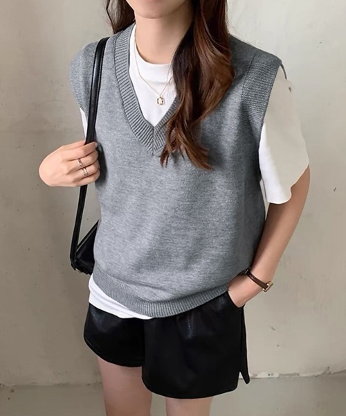 Miniministore(ミニミニストア)の「ニットベスト Vネック 重ね着 春秋冬(ベスト・レディース・ベージュ/ピンク/グレー/アイボリー/ブラック/ライトベージュ・FREE)」の7枚目の写真