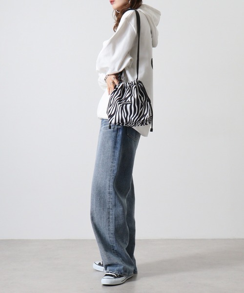 【専用】AFB ロゴプレートアニマルフ リーレザーショルダーバッグ Web限定】アニマル刺繍コードショルダーポーチ[品番