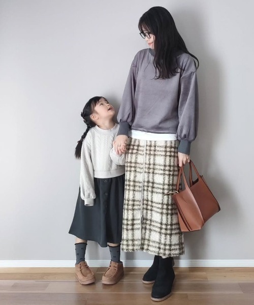 ikka（イッカ）の「フクレジャカードドッキングスカートワンピース（120~160cm）（ワンピース・キッズ・ブラック/ベージュ・120/130/140/150/160）」の19枚目の写真