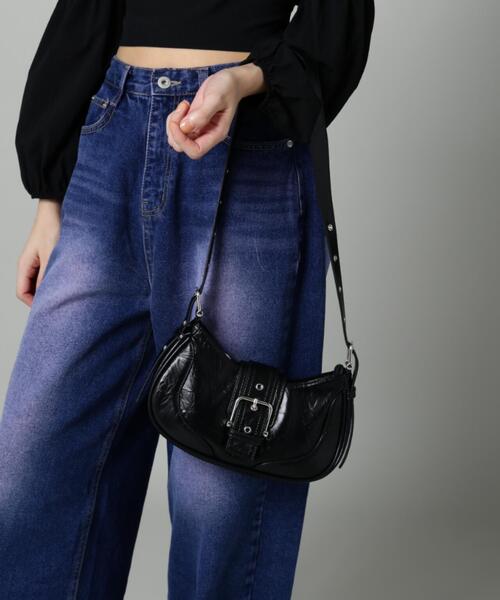 SIS(エスアイエス)の「【WEB限定】SIS/エスアイエス/ベルトショルダーバック(トートバッグ・レディース・ホワイト/ブラック/シルバー・F)」の21枚目の写真