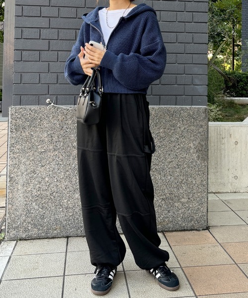 ISOOK(アイスー)の「【ISOOK / アイスー】シームデザインスウェットパンツ / ジョガーパンツ ワイドパンツ バレルパンツ ブロークコア ZOZOTOWN限定(スウェットパンツ・レディース・ブラック/グレー・FREE)」の8枚目の写真