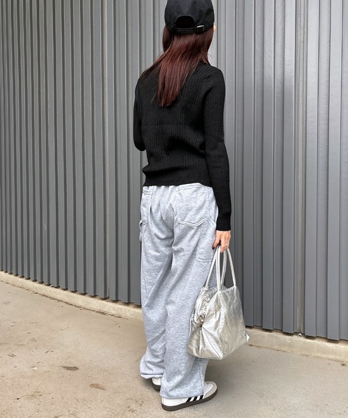 ISOOK(アイスー)の「【ISOOK / アイスー】シームデザインスウェットパンツ / ジョガーパンツ ワイドパンツ バレルパンツ ブロークコア ZOZOTOWN限定(スウェットパンツ・レディース・ブラック/グレー・FREE)」の6枚目の写真