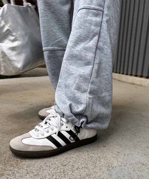 ISOOK(アイスー)の「【ISOOK / アイスー】シームデザインスウェットパンツ / ジョガーパンツ ワイドパンツ バレルパンツ ブロークコア ZOZOTOWN限定(スウェットパンツ・レディース・ブラック/グレー・FREE)」の17枚目の写真