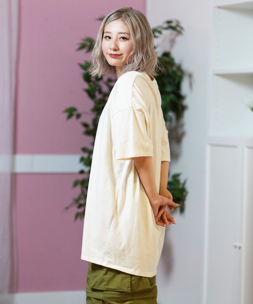 ROXY(ロキシー)の「ROXY/ロキシー ビッグシルエットTシャツ RST251074(Tシャツ/カットソー・レディース・ブラック/オフホワイト/ライトイエロー・M/S)」の5枚目の写真