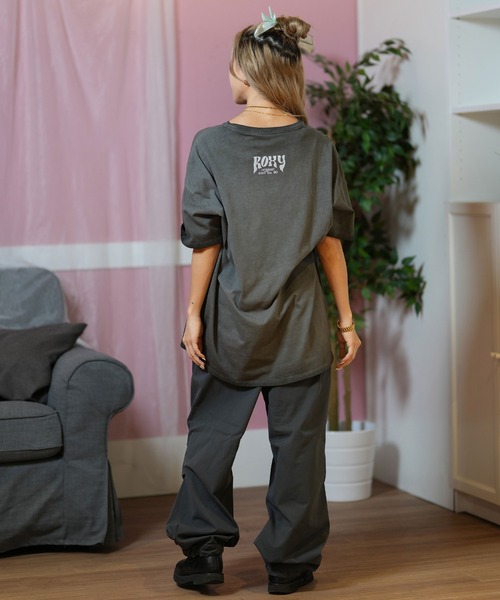 ROXY(ロキシー)の「ROXY/ロキシー ビッグシルエットTシャツ RST251074(Tシャツ/カットソー・レディース・ブラック/オフホワイト/ライトイエロー・M/S)」の13枚目の写真