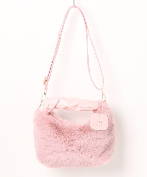 STYLEBLOCK（スタイルブロック）の「チャーム付き2WAYミニフェイクファーショルダーバッグ（ショルダーバッグ・レディース・ブラック/カーキ/ブラウン系その他/オフホワイト/ピンク・FREE）」の12枚目の写真