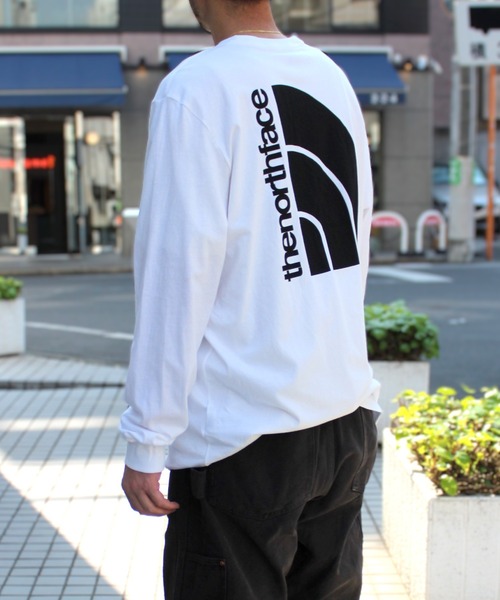 THE NORTH FACE(ザノースフェイス)の「【THE NORTH FACE】ノースフェイス M L/S JUMBO HALF DOME TEE ハーフドーム Tシャツ NF0A84FX(Tシャツ/カットソー・メンズ・ホワイト/イエロー・S/M/L/XL)」の7枚目の写真