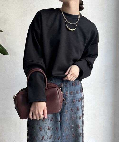 DouDou(ドゥドゥ)の「【WEB限定】ダンボールランタンスリーブプルオーバー(Tシャツ/カットソー・レディース・ブラック/グレー/アイボリー・FREE)」の18枚目の写真