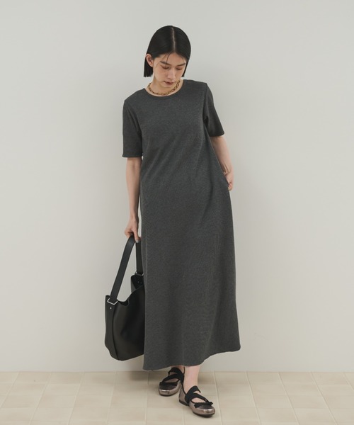 Shelly island（シェリーアイランド）の「カップ付バックデザインサーマルワンピ（ワンピース・レディース・ブラック/チャコールグレー・FREE）」の18枚目の写真