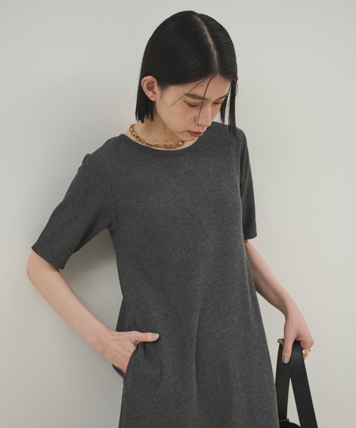 Shelly island（シェリーアイランド）の「カップ付バックデザインサーマルワンピ（ワンピース・レディース・ブラック/チャコールグレー・FREE）」の14枚目の写真