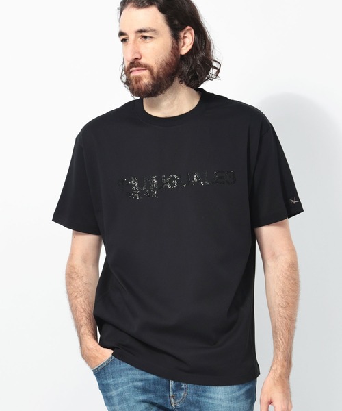 1piu1uguale3 RELAX（ウノピュウノウグァーレトレリラックス）の「1PIU1UGUALE3 RELAX (ウノ ピュ ウノ ウグァーレ トレ リラックス) ラインストーンロゴ  半袖Tシャツ（Tシャツ/カットソー・メンズ・ホワイト/ブラック・S/M/L/XL/2XL）」の2枚目の写真