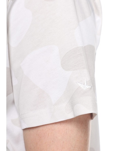 1piu1uguale3 RELAX（ウノピュウノウグァーレトレリラックス）の「1PIU1UGUALE3 RELAX (ウノ ピュ ウノ ウグァーレ トレ リラックス) ラインストーンロゴ  半袖Tシャツ（Tシャツ/カットソー・メンズ・ホワイト/ブラック・S/M/L/XL/2XL）」の6枚目の写真