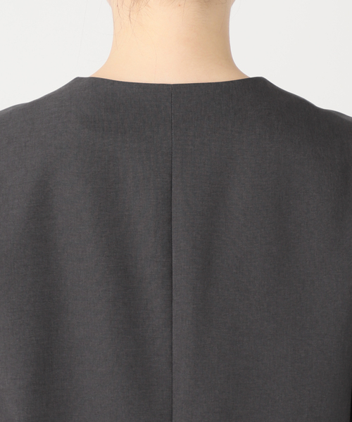 Spick & Span(スピックアンドスパン)の「パウダーツイルノーカラージャケット(ノーカラージャケット・レディース・アイボリー/チャコールグレー・36/38)」の21枚目の写真
