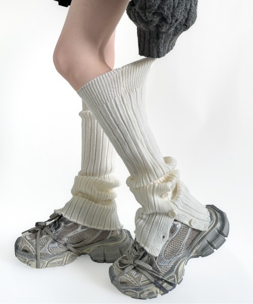 almo（アルモ）の「【LAMPOON】ボタンレッグウォーマー（レッグウォーマー・レディース・ホワイト/グレー/ブラック・FREE）」の11枚目の写真