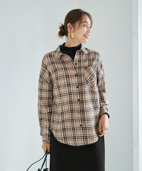 STYLE DELI(スタイルデリ)の「立体ステッチチェック柄シャツ(シャツ/ブラウス・レディース・ブラック系その他/ベージュ系その他・FREE)」の2枚目の写真