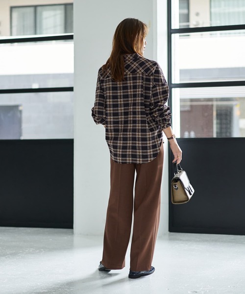 STYLE DELI(スタイルデリ)の「立体ステッチチェック柄シャツ(シャツ/ブラウス・レディース・ブラック系その他/ベージュ系その他・FREE)」の7枚目の写真