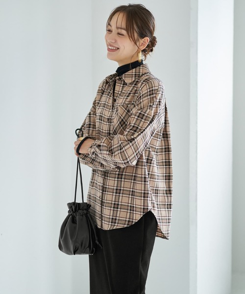STYLE DELI(スタイルデリ)の「立体ステッチチェック柄シャツ(シャツ/ブラウス・レディース・ブラック系その他/ベージュ系その他・FREE)」の20枚目の写真