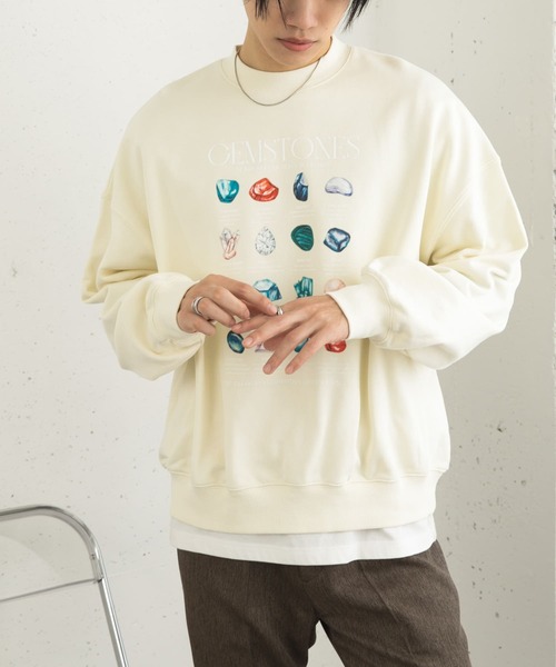 SENSE OF PLACE by URBAN RESEARCH(センスオブプレイスバイアーバンリサーチ)の「Gem Stone Cropped Sweat(スウェット・メンズ・ブラック/グレー/アイボリー・MEDIUM/LARGE)」の8枚目の写真